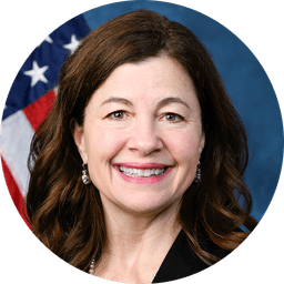 Kristen McDonald Rivet